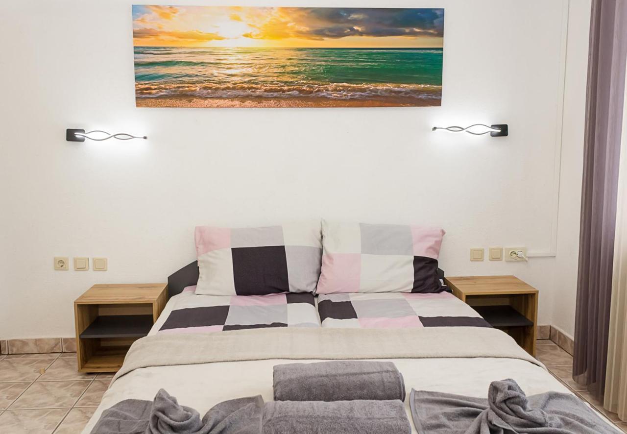 Two Identical Designer 2Bd Flats With Sea View In Balchik By Flat Mаnager Apartment Екстериор снимка