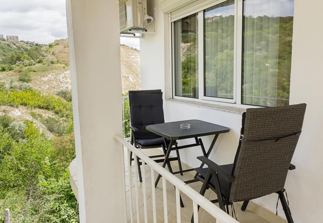 Two Identical Designer 2Bd Flats With Sea View In Balchik By Flat Mаnager Apartment Екстериор снимка